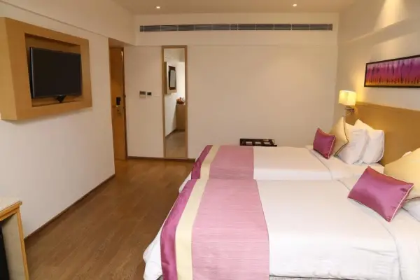 Sarovar Portico Rivera Ahmedabad 10