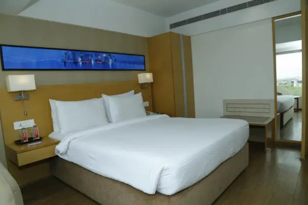 Sarovar Portico Rivera Ahmedabad 4