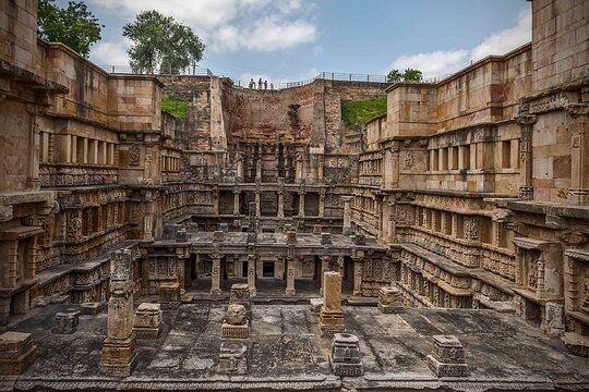 Tour image 9