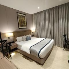 Hotel Highway Inn